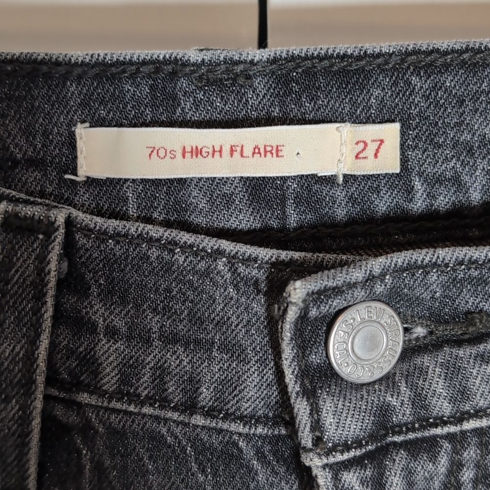 Levi's Premium 70s High Flare Jeans Washed Black Denim High Rise Wide Leg Retro - Picture 5 of 9